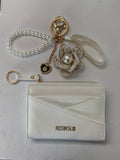 Timeless Elegance Blanc Accessories Bundle